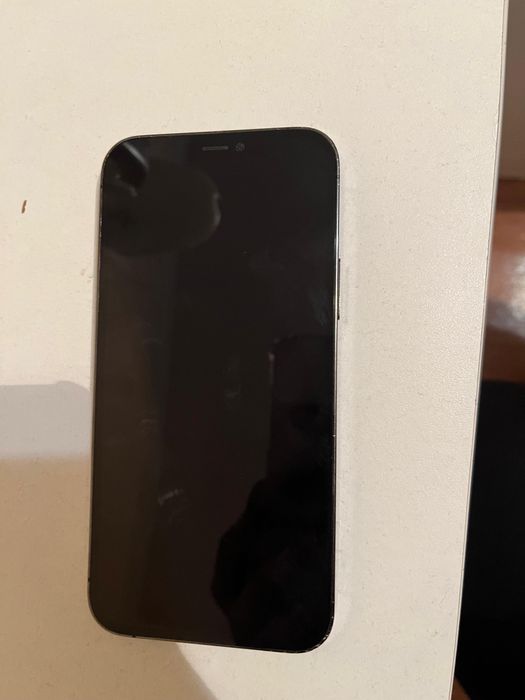 Продай айфон 12 про