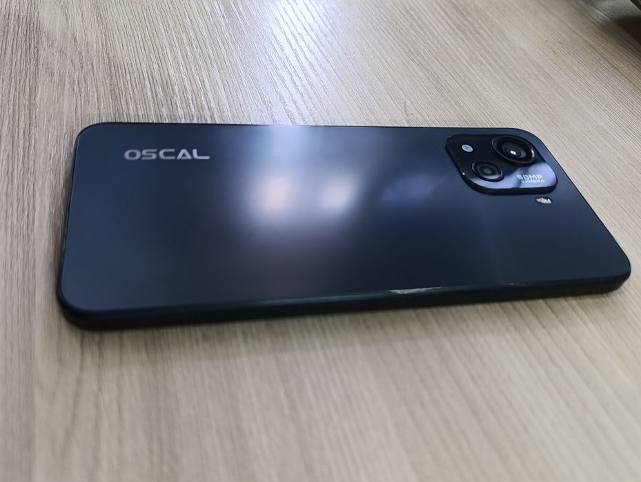 Телефон Oscal c80