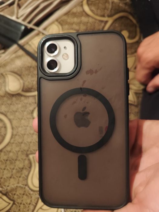 Iphone 11 71% АКБ 64гб память