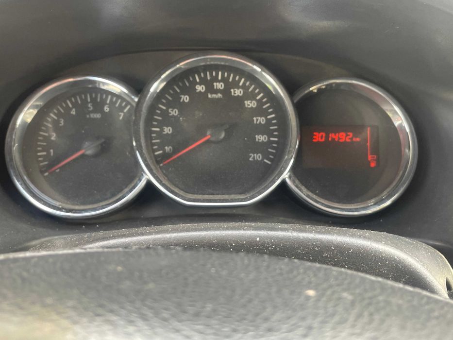 Продавам Таксиметров автомобил Дачия Сандеро 1.2 LPG - 2014 г.