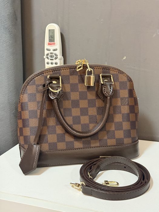 Geanta Louis Vuitton