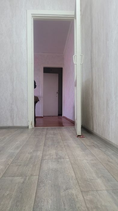 Срочно сдаю 2 комн. квартиру