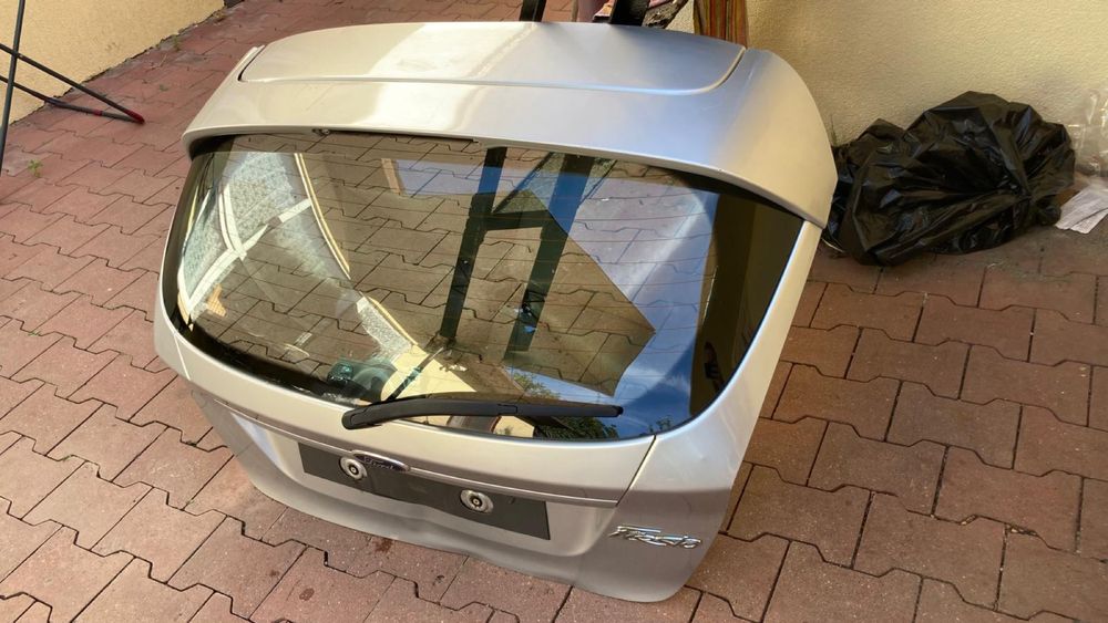 Haion ,grilă Ford Fiesta