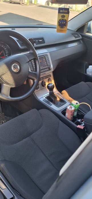 Vând passat b6 1.9 bkc 2549€