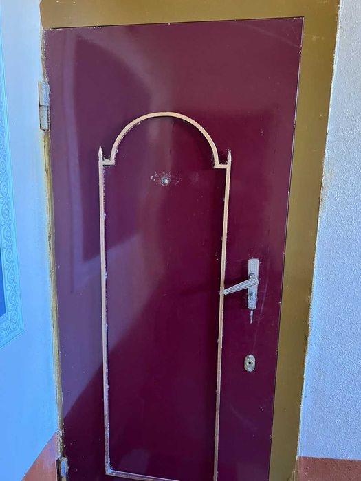 Самарканд шахри Суғдиёна массивига киришда, 2 хонали уй сотилади.