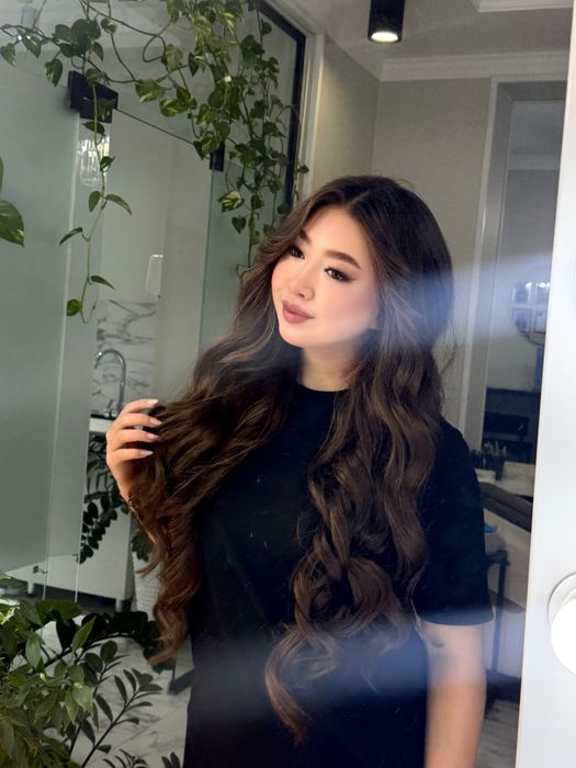 Визажист и мастер по волосам