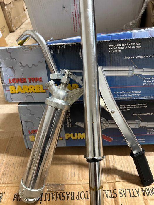 Pompa manuala cu levier, pentru extras lichide