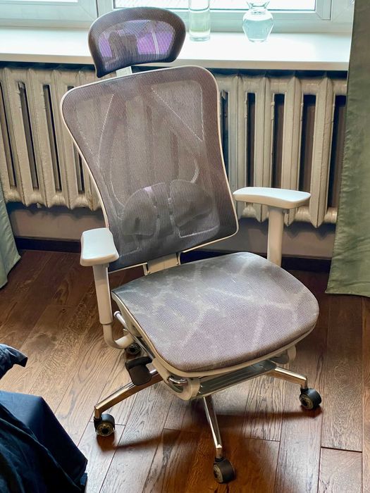 Офисное кресло SIHOO