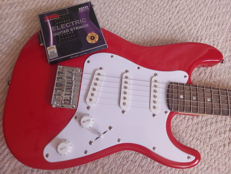 Fender Squier Mini 3/4 Stratocaster Dakota Red