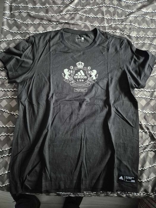 Tricou adidas marimea M