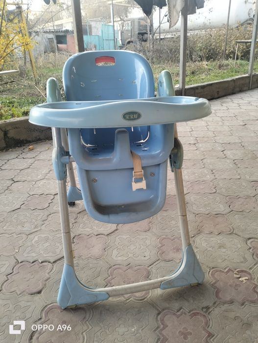 Продётся детский столик для кормление