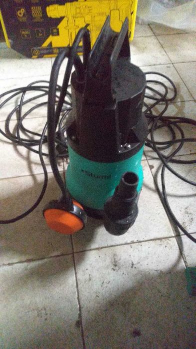 Насосы для воды разные. Распродажа