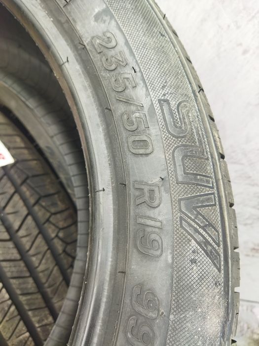 Шины тигар Сербия 235/50/19 новые