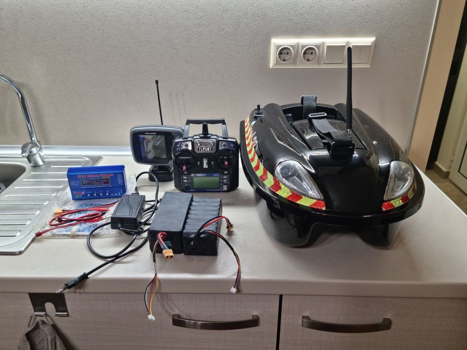 Лодка за захранка