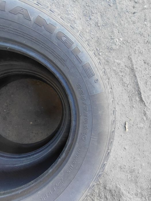 Продаётся шины .