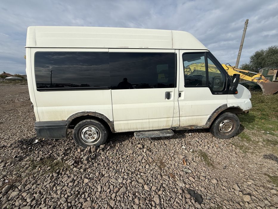 Бус Ford Transit 2.0 85ph  T260  2004 г на части