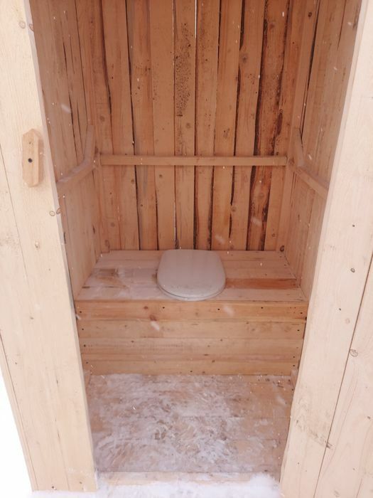 Продам деревянные туалеты дачные