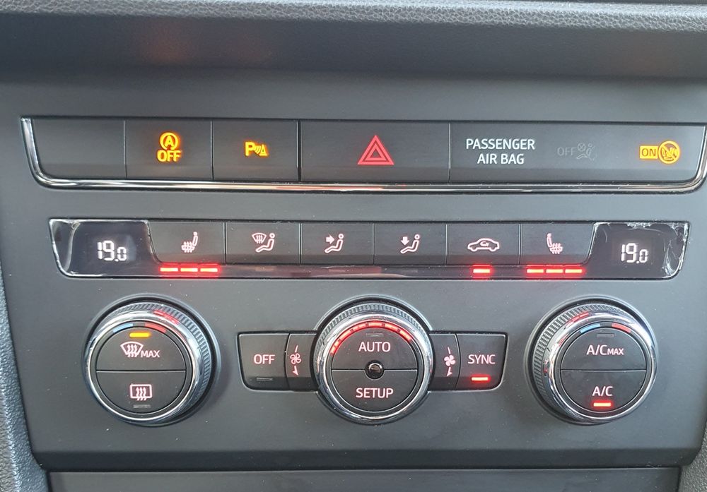 Panou clima seat leon 5F