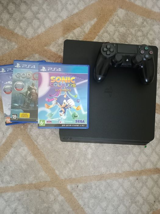 PS4 slim CUH-2208 + 3 игры