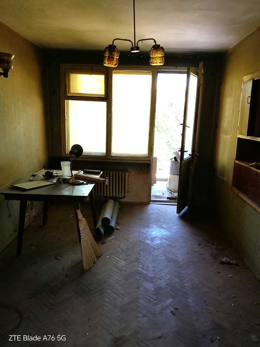1299-Продава се тристаен разширен апартамент в кв. "Възраждане"