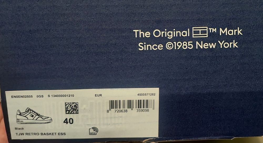 Дамски кожени кецове