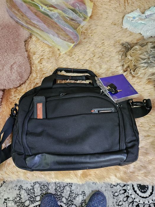 Geanta Samsonite,noua foarte frumoasă