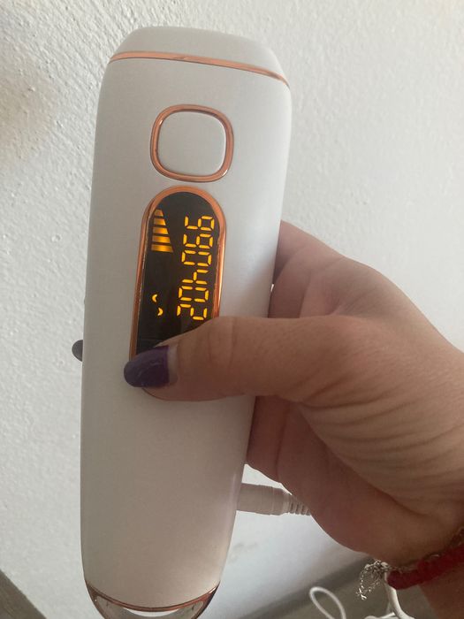 Epilator IPL pulsații