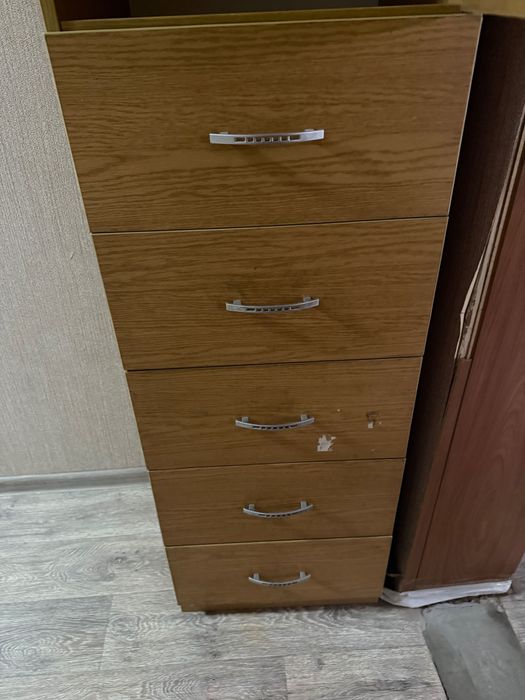 Продам шкаф в идеальном состоянии