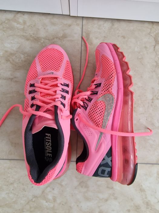 Nike Air Max Оригинални маратонки 39 номер