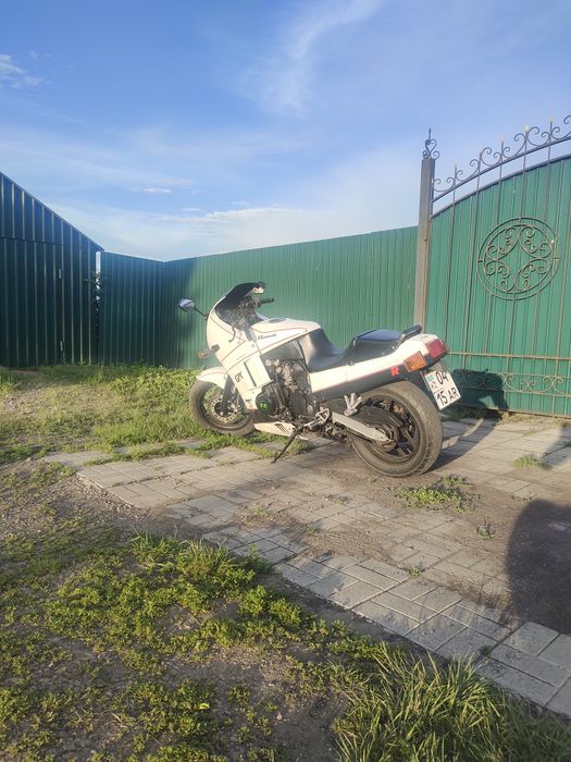 Продам мотоцикл Кавасаки
