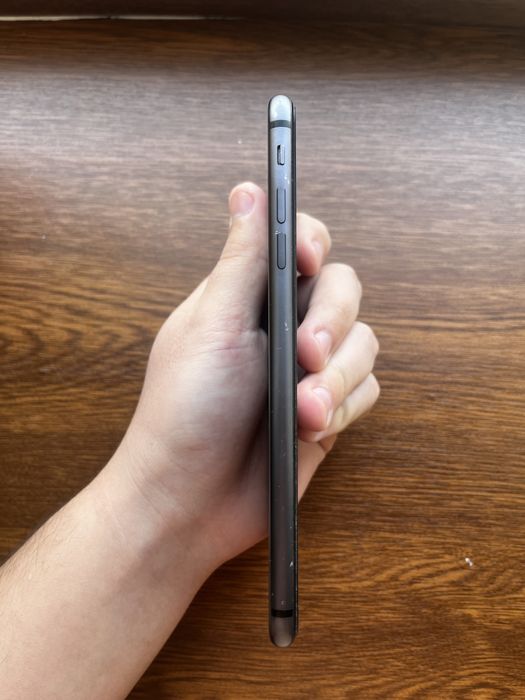 Iphone 8 plus 64 памяти