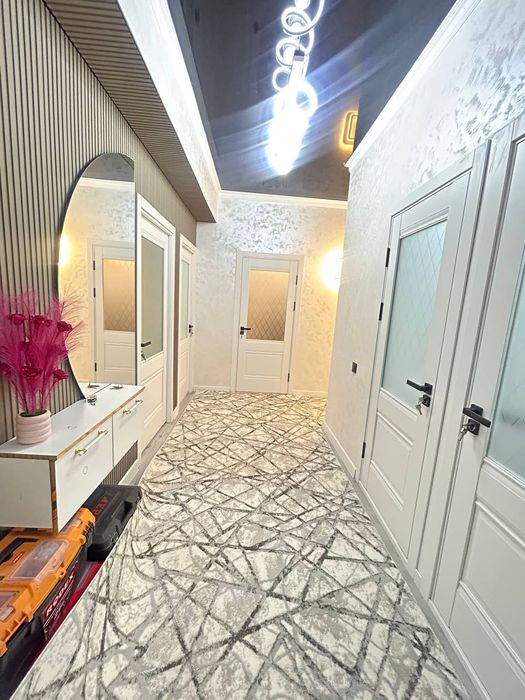 3 xonali uy sotiladi