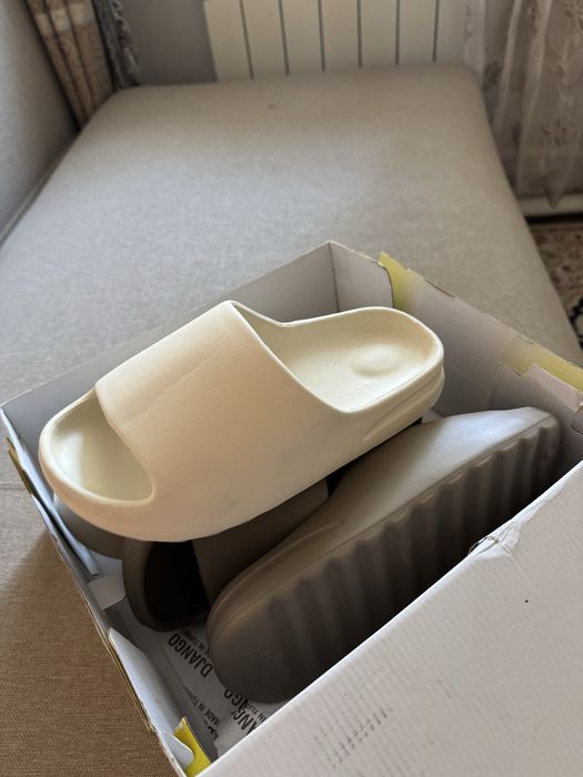 Сланцы новые в 2 цвета