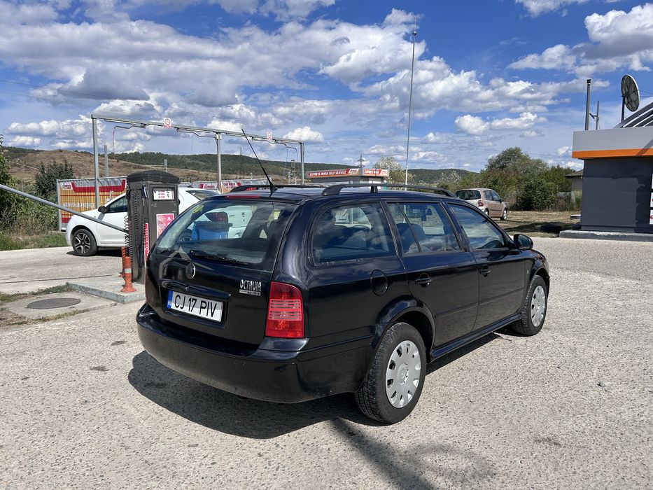 SKODA Octavia 2009 — imagine 4