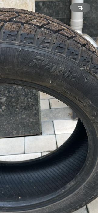Авто шины 215/16  R 17