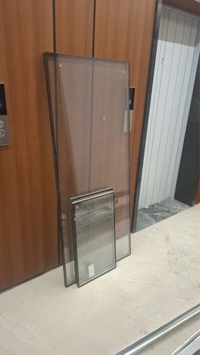 Стеклянная дверь и окна