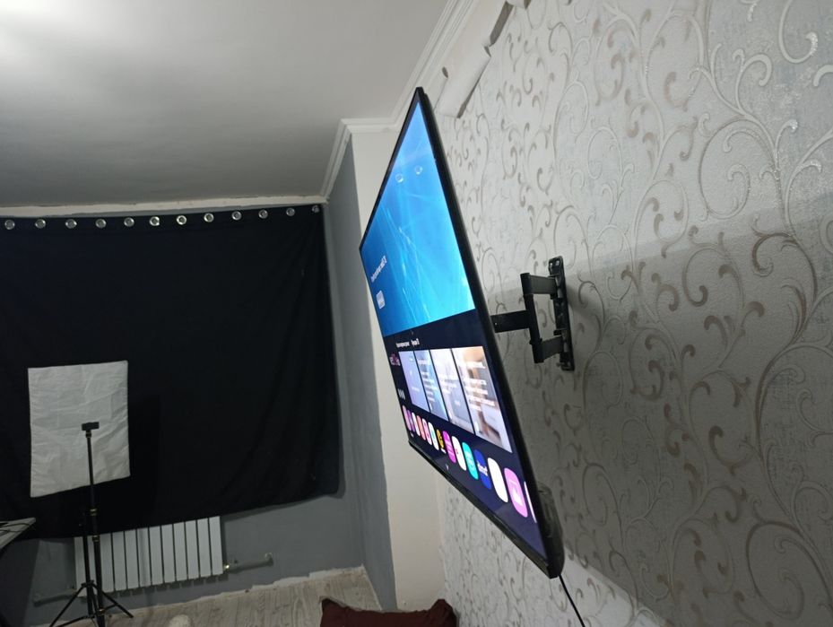 LG Smart TV 65" (165 см) с webOS