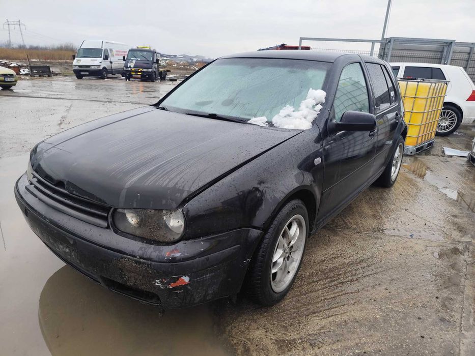 VW Golf 4 - 1.9TDI - 90к.с - 1998г. на части