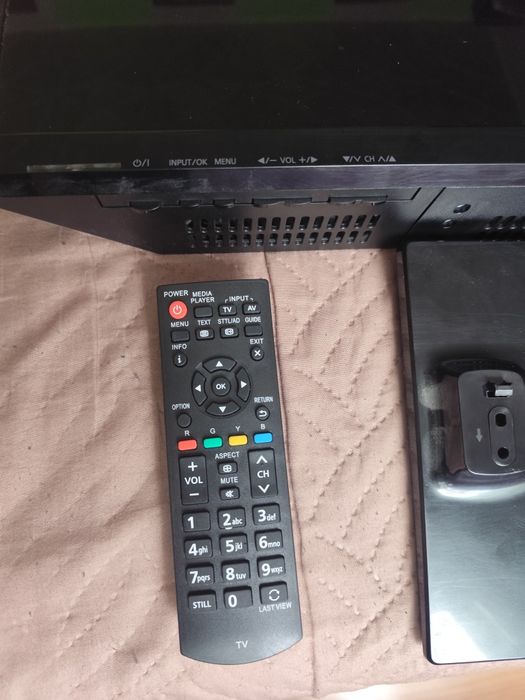 Телевизор Панасоник 32инча