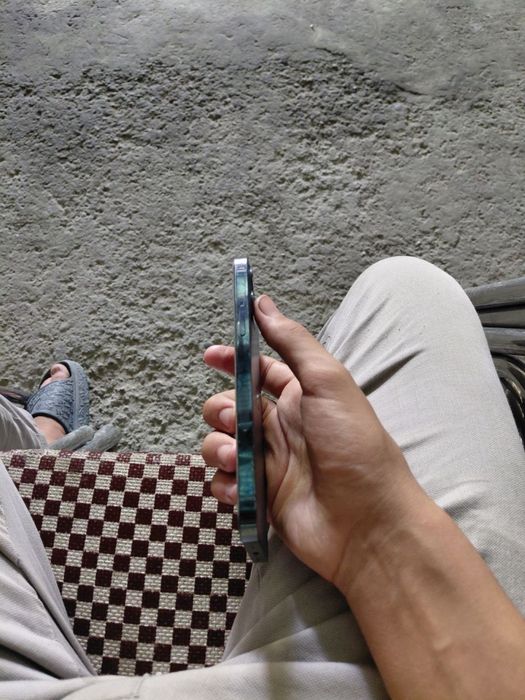 Iphone 12pro sotiladi