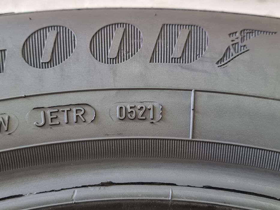 205/60/16 Goodyear 4Броя: 280лв 6.2мм