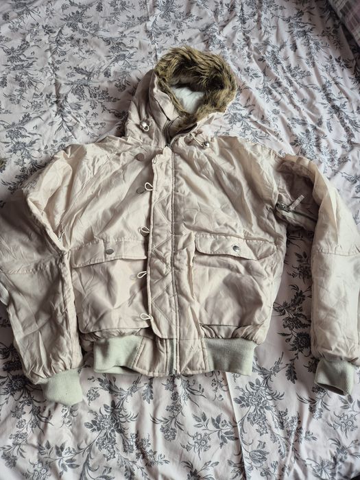 Дамско късо  яке зимно