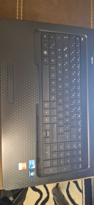Лаптоп hp g72 17 инча