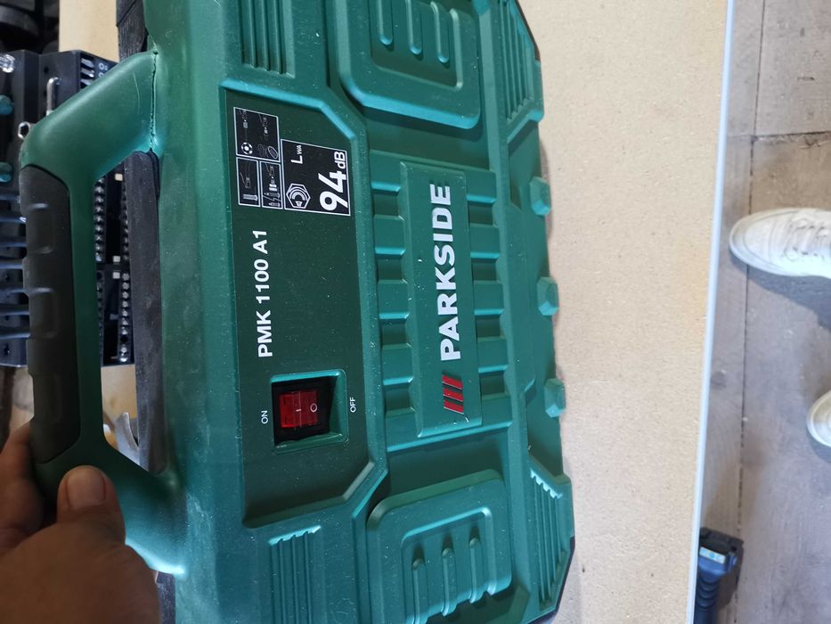 Compresor portabil Parkside PMK 1100 A1, 8 bari, 240V, 180 l/min