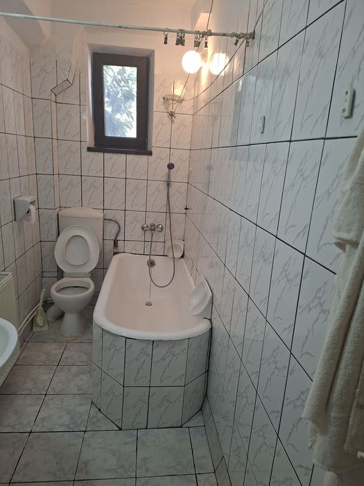 Inchirez apartament 2 camere pe strada Decebal partial mobilat