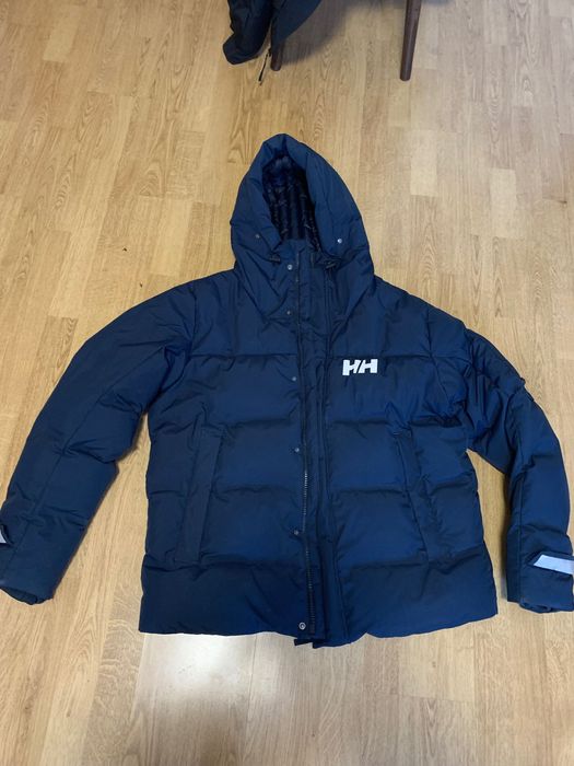 Пухено зимно яке Helly Hansen