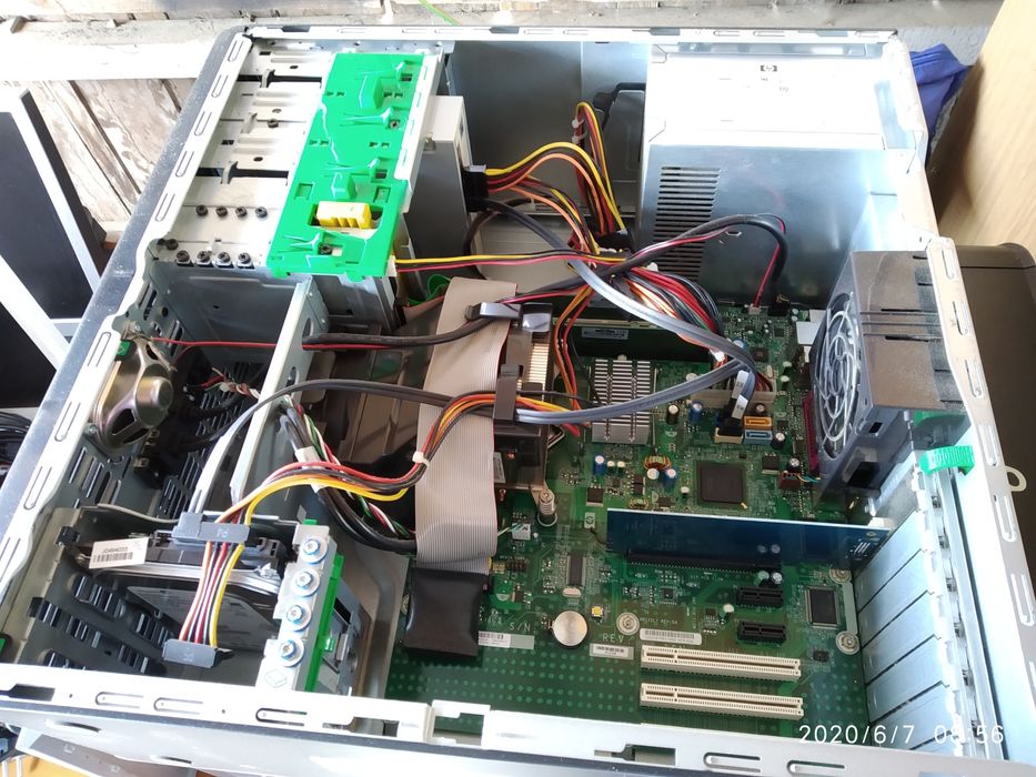 Calculator unitate pc hp compaq dc7800p