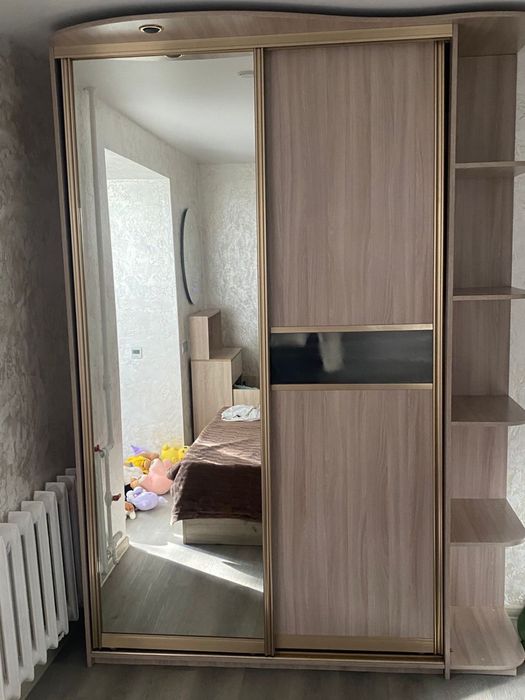 Шкаф купе продам