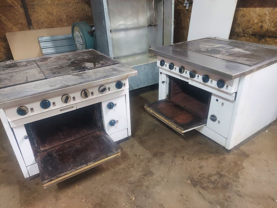 Продам электро плиты 380в