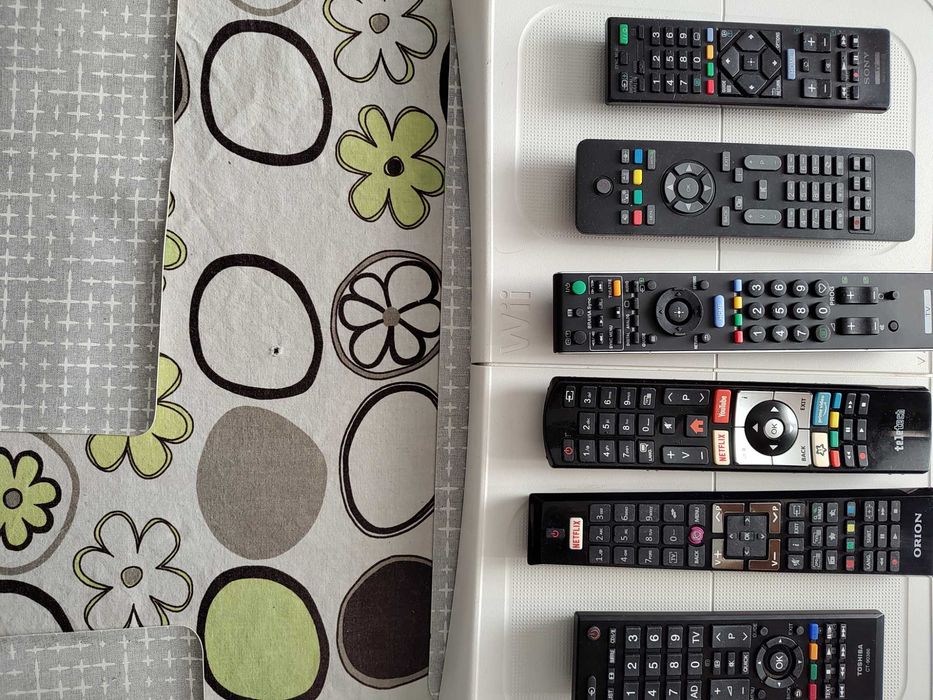 Telecomenzi tv audio video  diverse